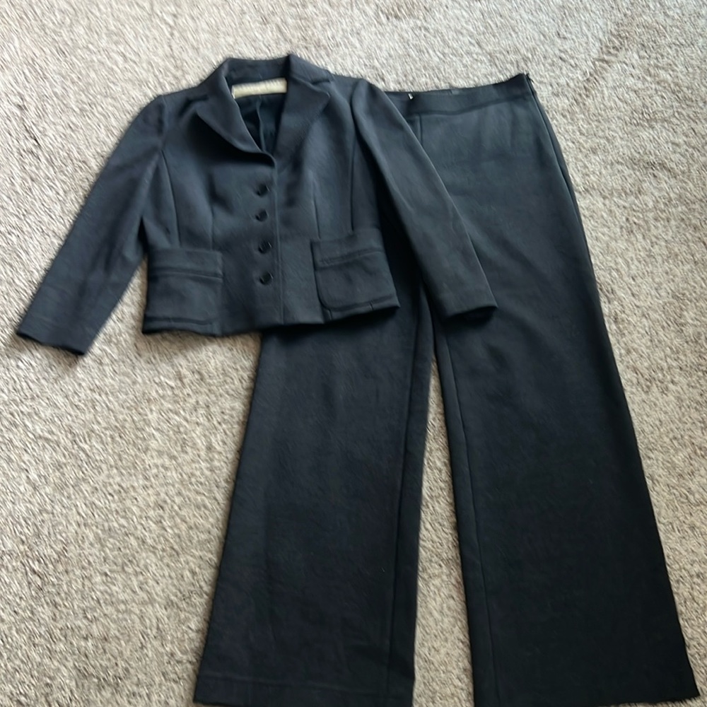 Beautiful charcoal grey wool suit